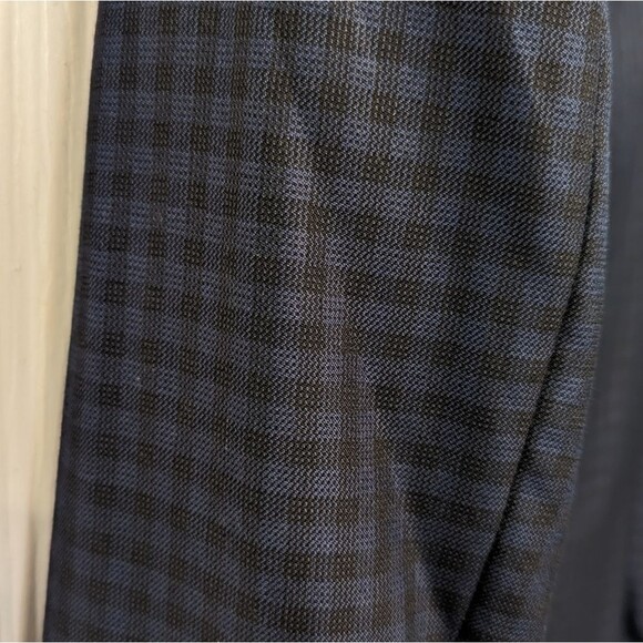 JoS A Banks tailored fit silk wool bland navy blue two button blazer coat sz 44L - Picture 11 of 13